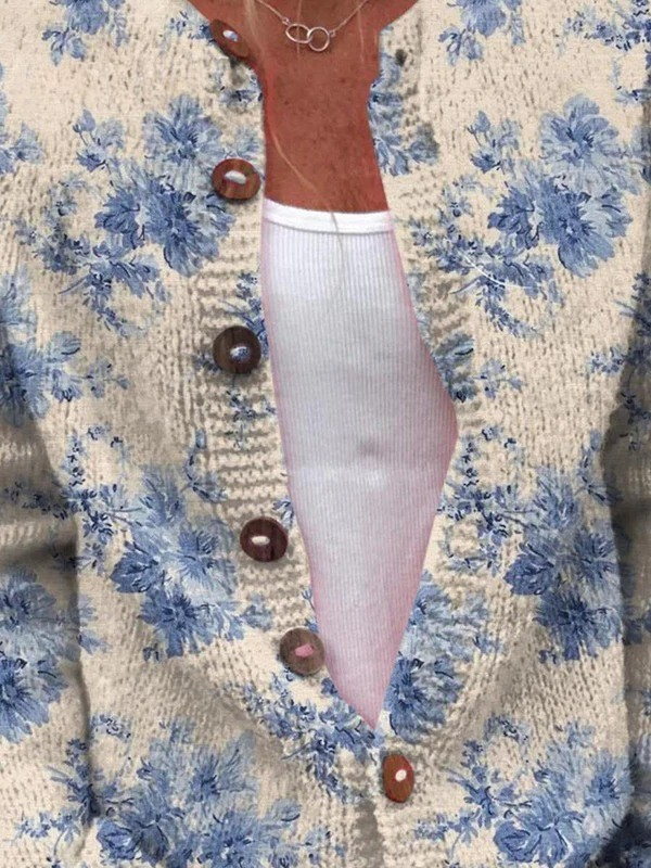 Damesvest met mooi bloemenpatroon en knoopsluiting