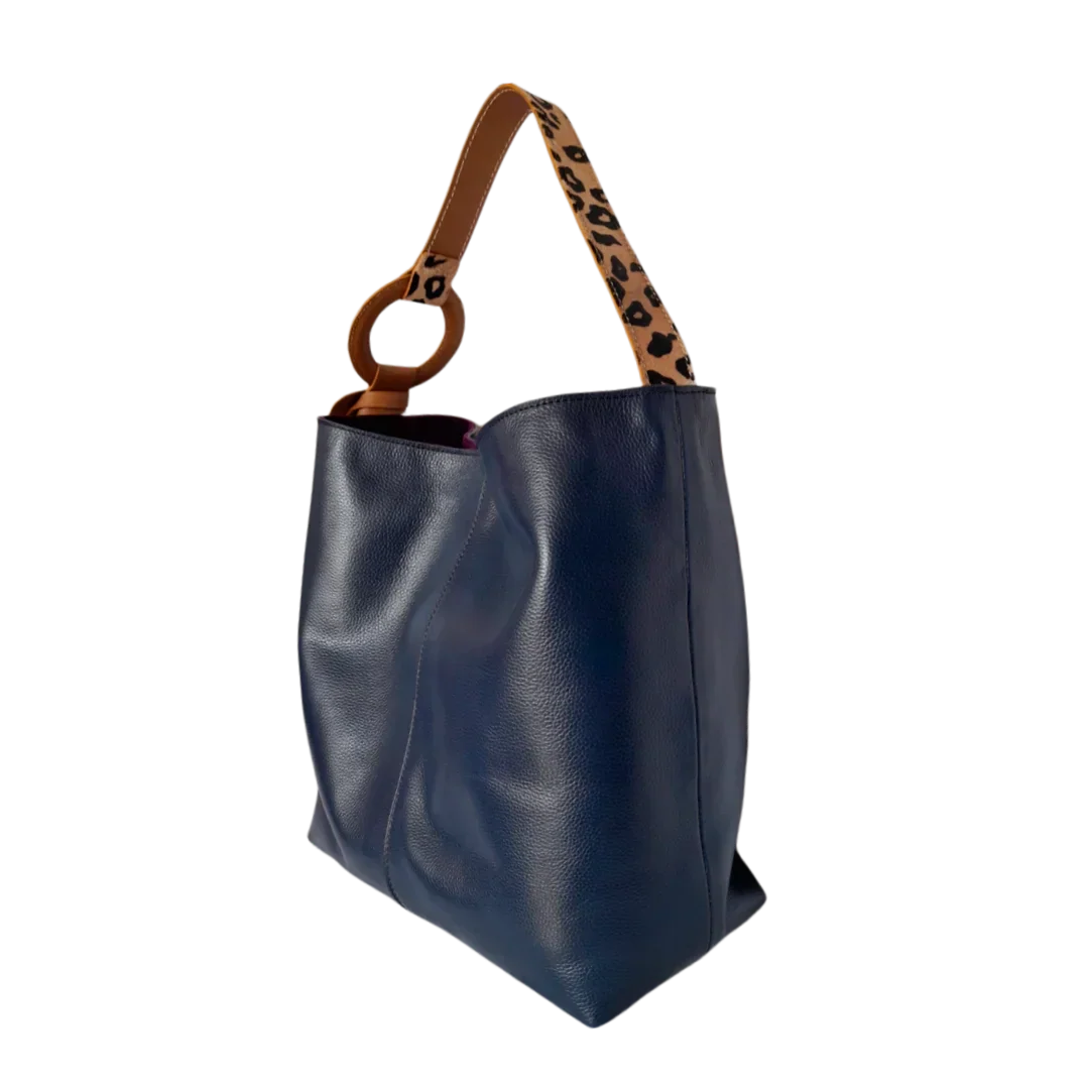 Nora donkerblauwe leren handtas voor dames
