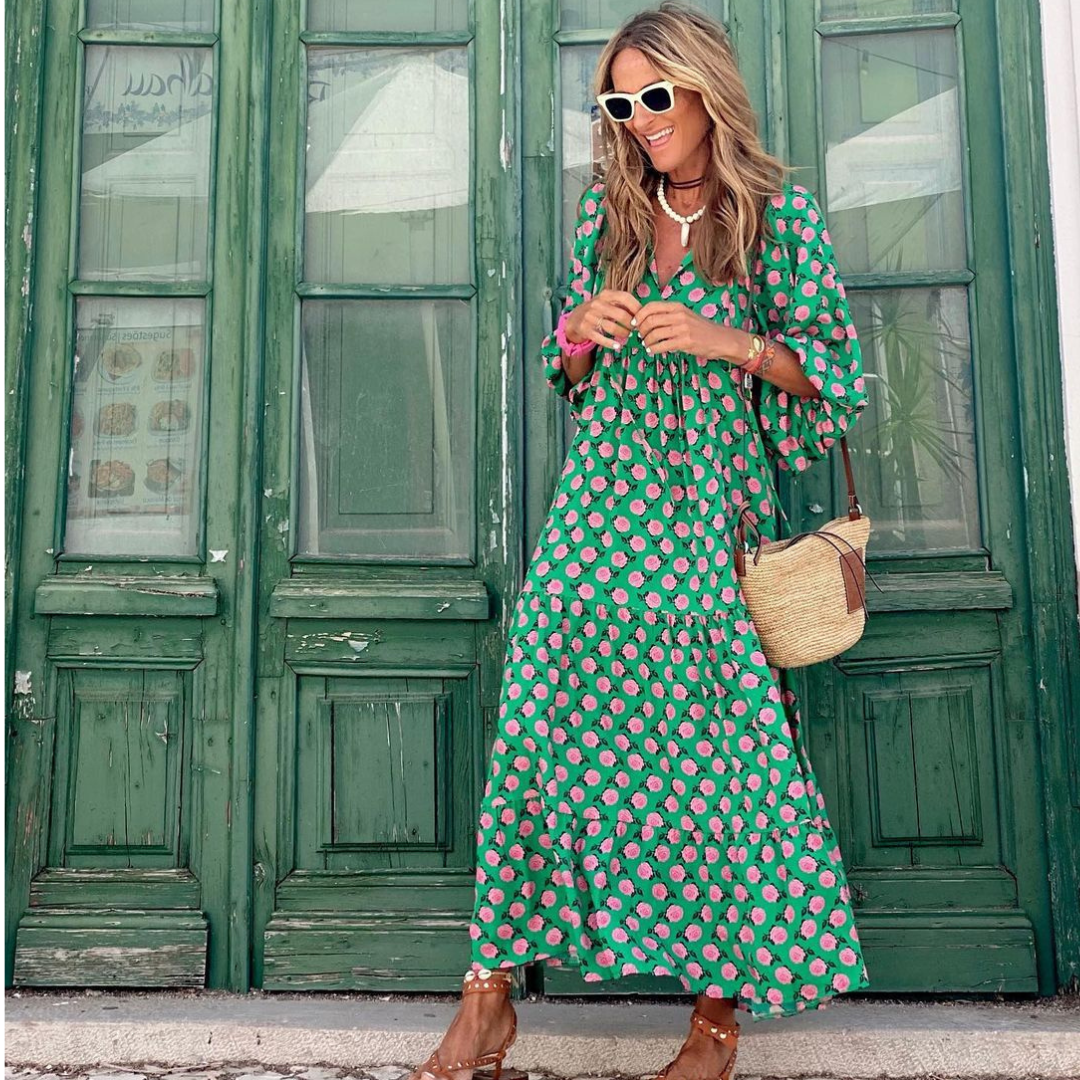 Cassandra - Damesjurk met geometrische print in hoog-laag-look