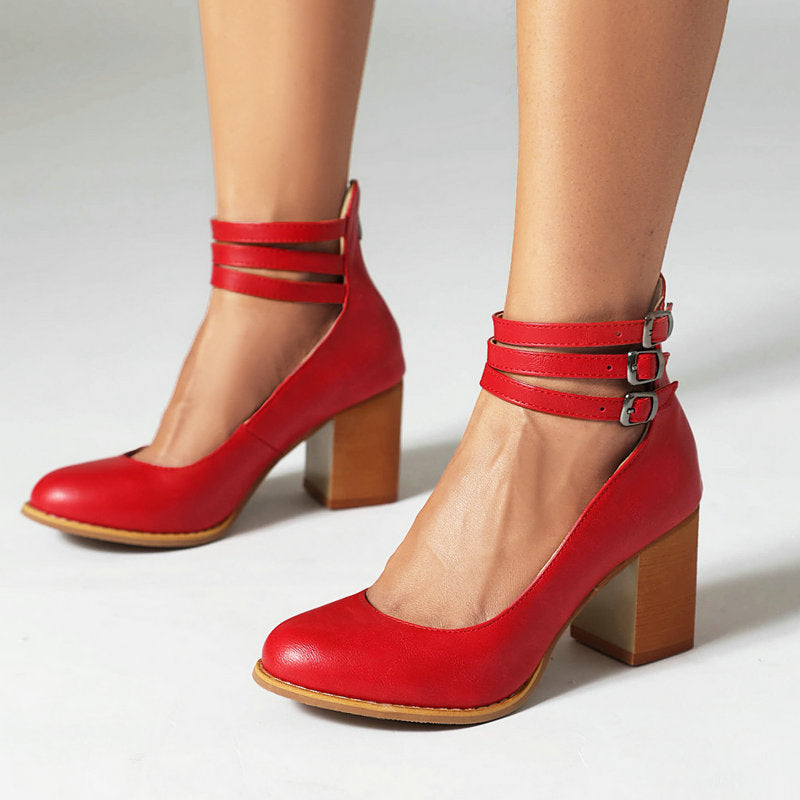Casilda | Glatte Sandalen mit Knöchelriemen und dickem Absatz