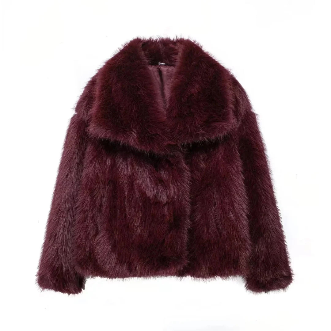RENATA™ – Elegante Kunstpelzjacke