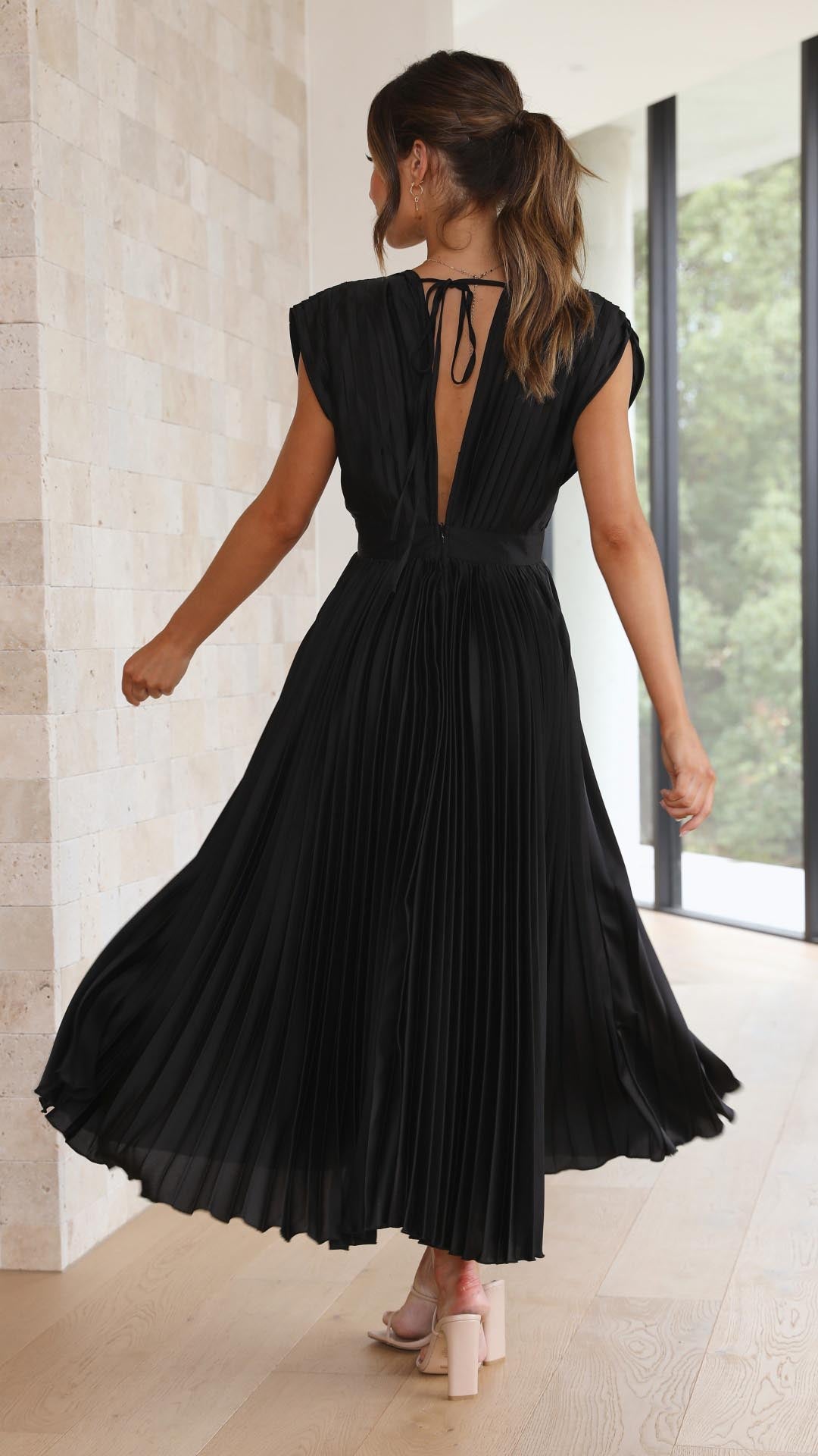 THARAH | Elegante geplooide jurk