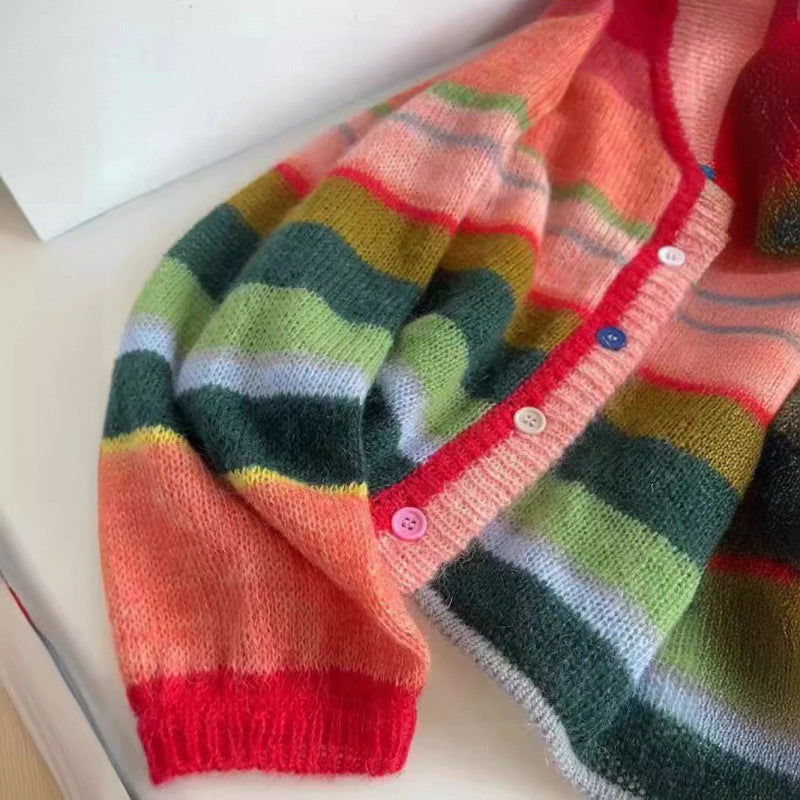 Valentina Rossi regenboog gebreid vest