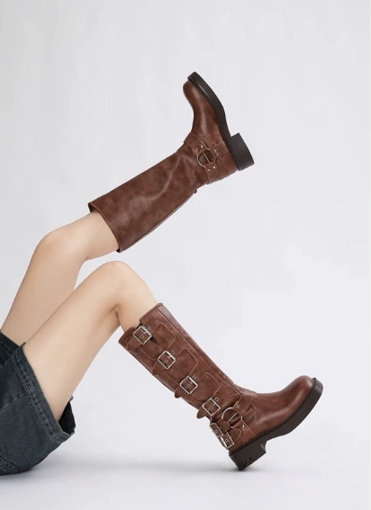 Emilia™ Braune Phoenix-Stiefel