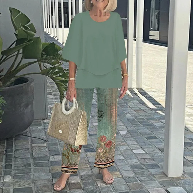 Shirley™ – Effortless Printed Pants Set with Classic Crewneck Top