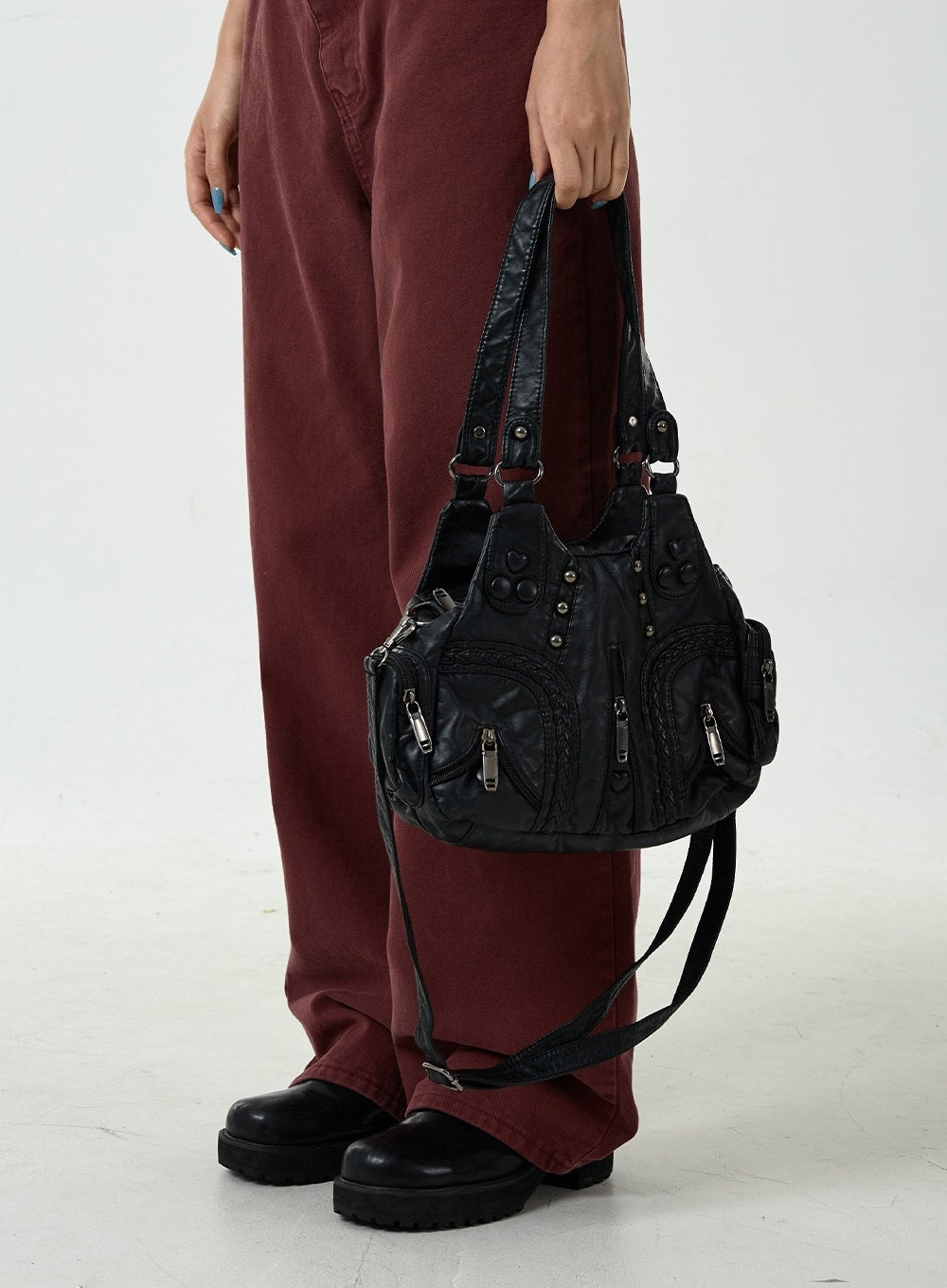 Taranta - Sac à bandoulière noir à rivets