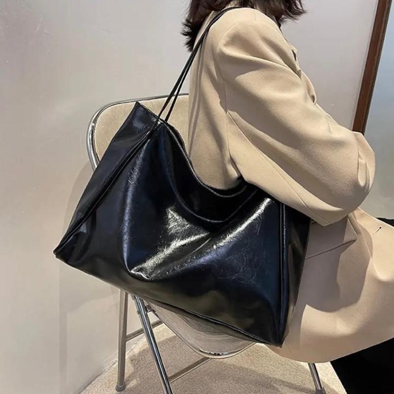 Amara - Retro-Lederhandtasche