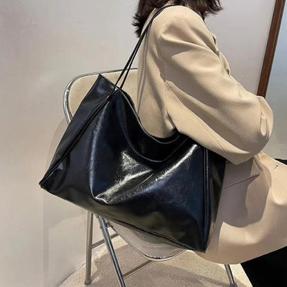 Amara - Retro-Lederhandtasche