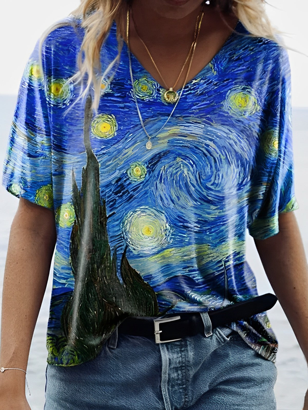 Van Gogh Sternenhimmel T-Shirt mit Druck und V-Ausschnitt
