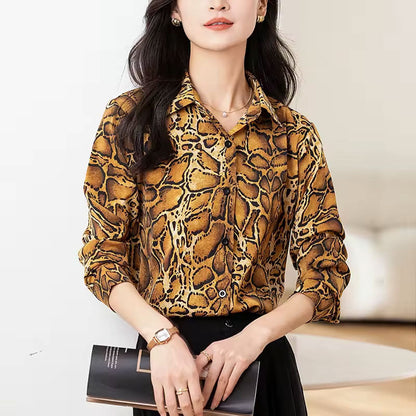 Hazel blouse met safariprint