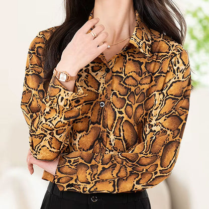 Hazel blouse met safariprint