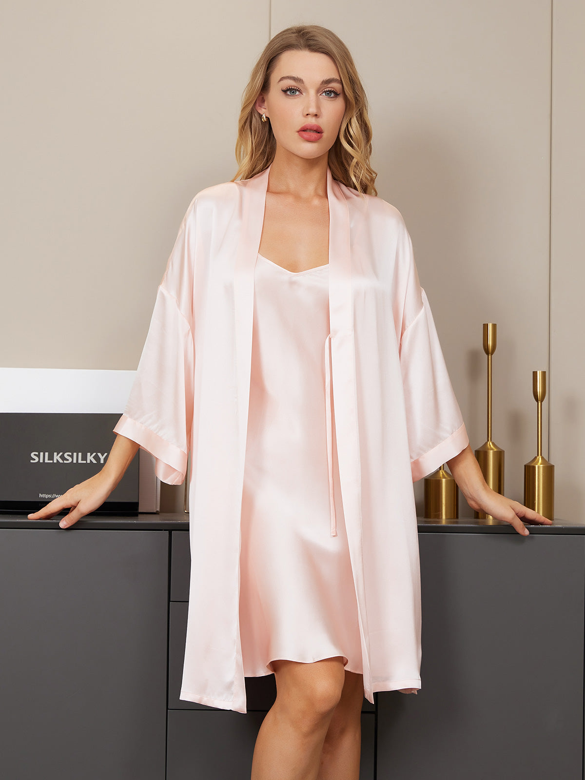Peignoir&Robe de Chambre Pure Soie Imprimé léopard Courte