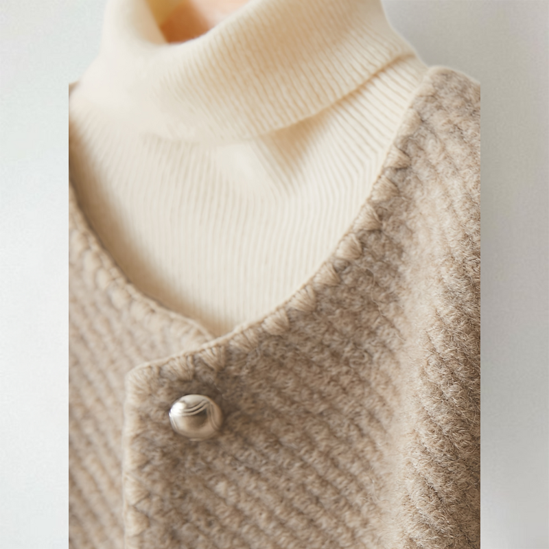 Nora | Stilvolle Strickjacke
