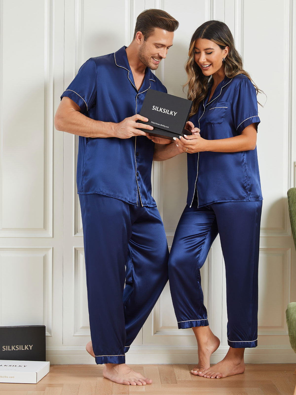 Ensembles de Pyjama de Couple à Manches Courtes en Soie Pure Total 4Pcs
