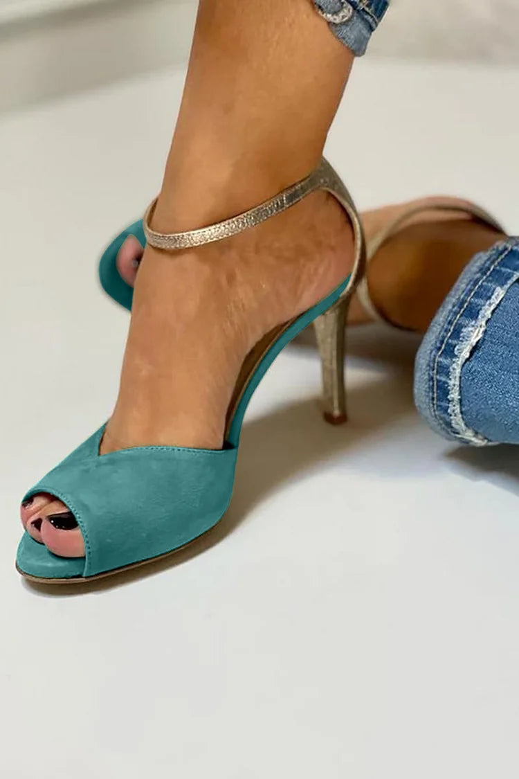 Liv™ | Peep-toe naaldhakken met bandjes en sluiting