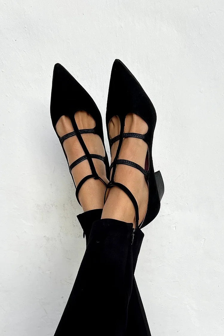 Annelore™ | Elegante zwarte pumps met spitse neus en riempjes
