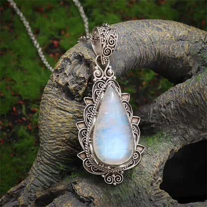 Vintage ketting met waterdruppelhanger