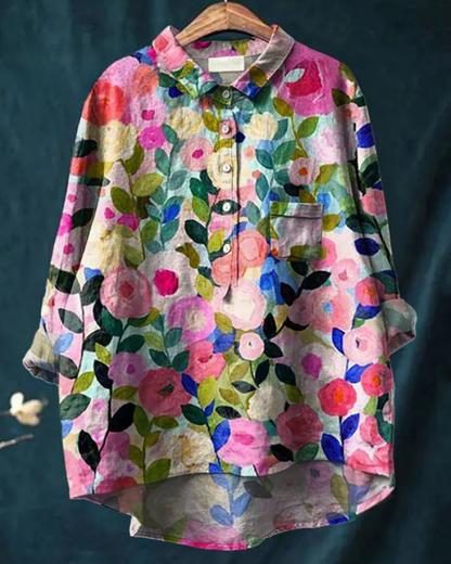 Jenny | Stijlvolle bloemenblouse met knoopjes