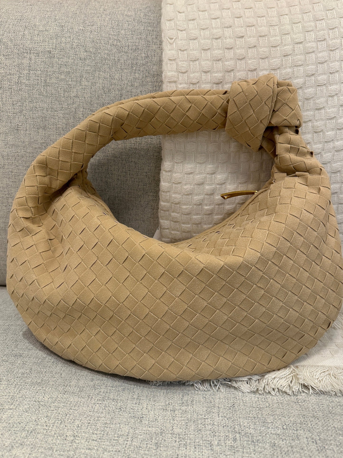 Gio Medium Wildledertasche