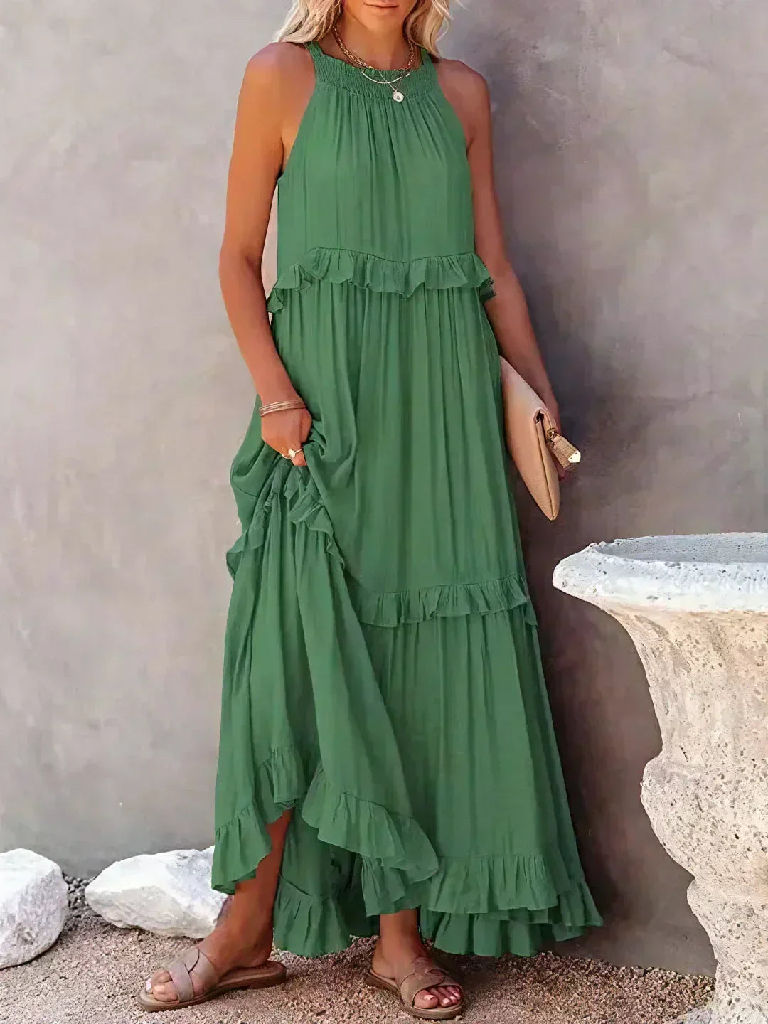 Delilah - Elegante Halterneck Jurk met Ruches