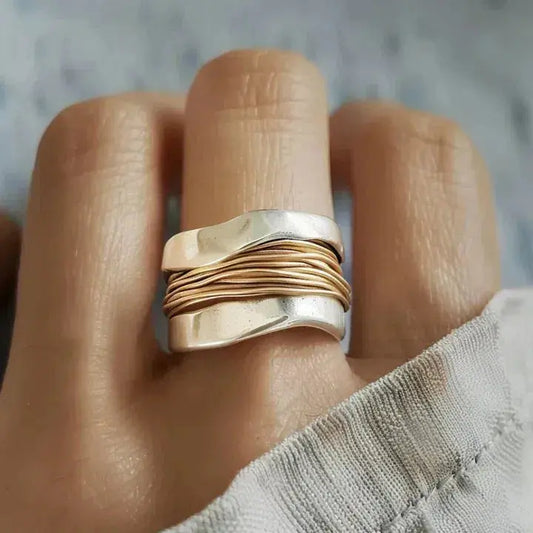 Silberner Ring mit Goldfäden SALE!