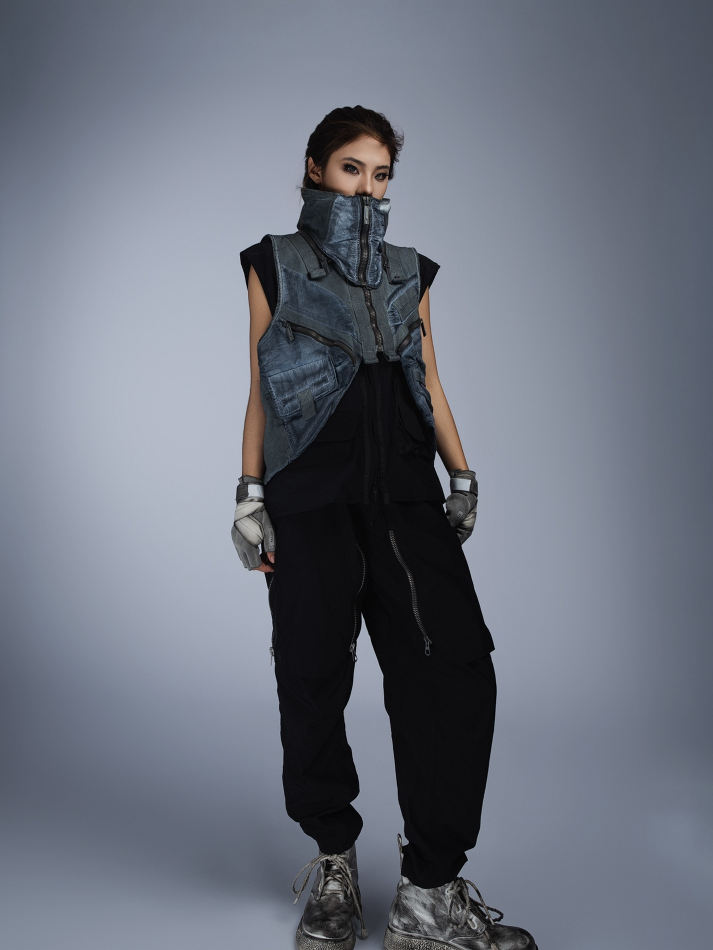 FlexCanopy – Unisex Asymmetrische Weste mit 3D-Taschen und abnehmbarem Design