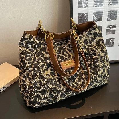 Navy™ – Tote Bag voor Dappere Alledaagse Elegantie