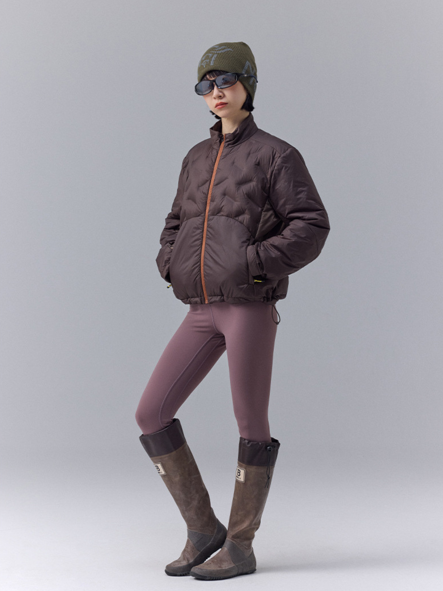 DryBench – Unisex Outdoor-Daunenjacke mit Kontrastkragen