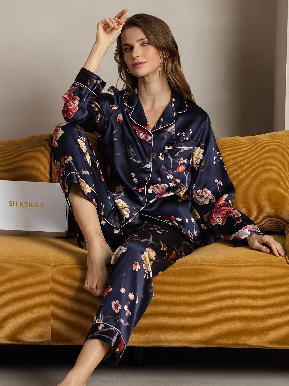 Klassieke Pyjama van Pure Zijde met Biesrand, 2-delig