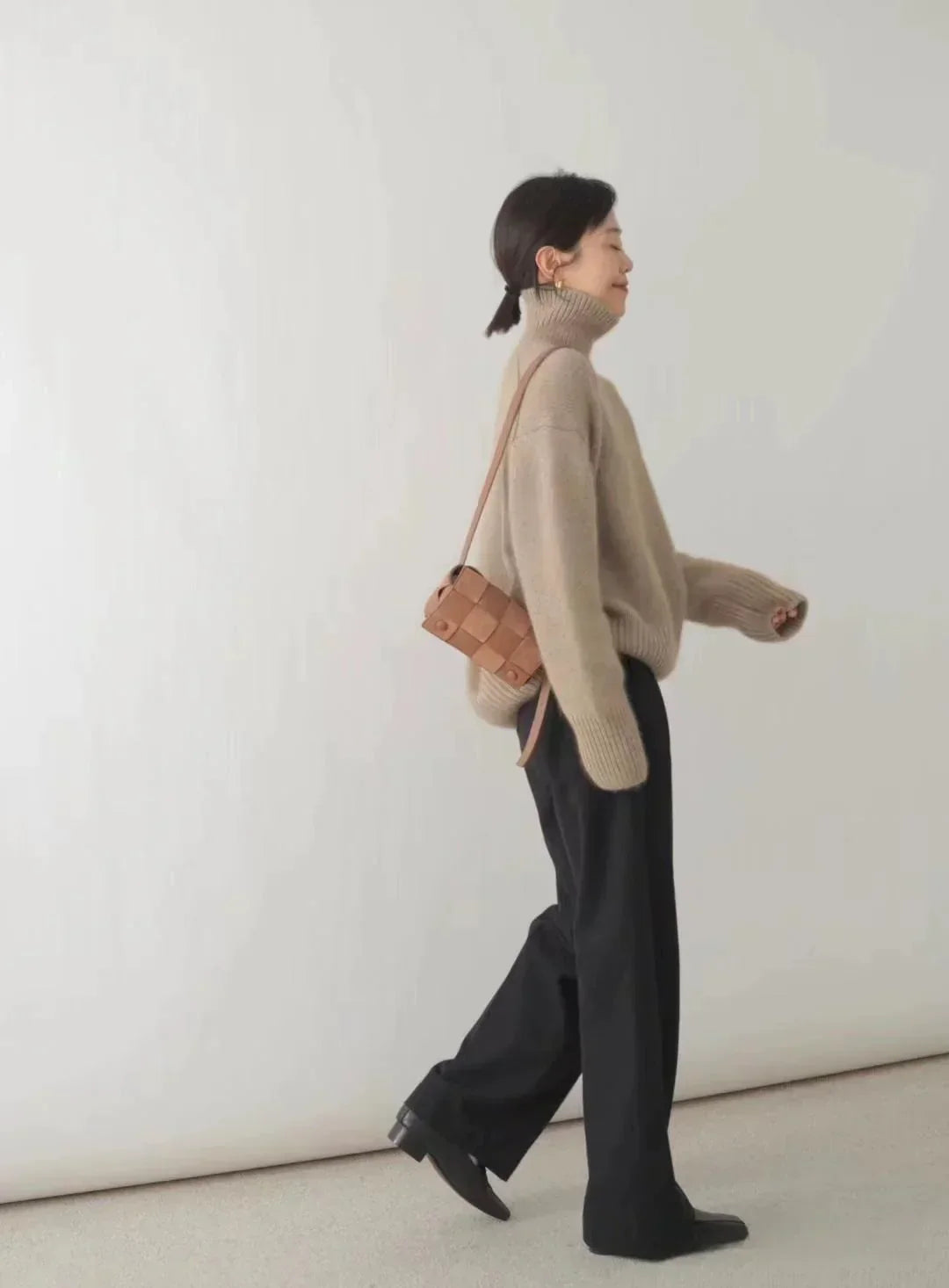 Kayla - Loden pullover, casually knitted