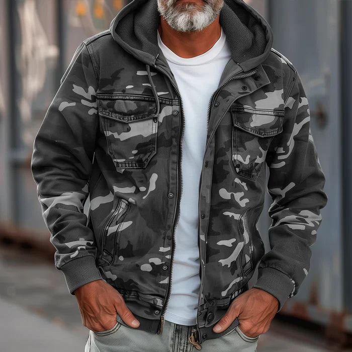 Jas met camouflagepatroon