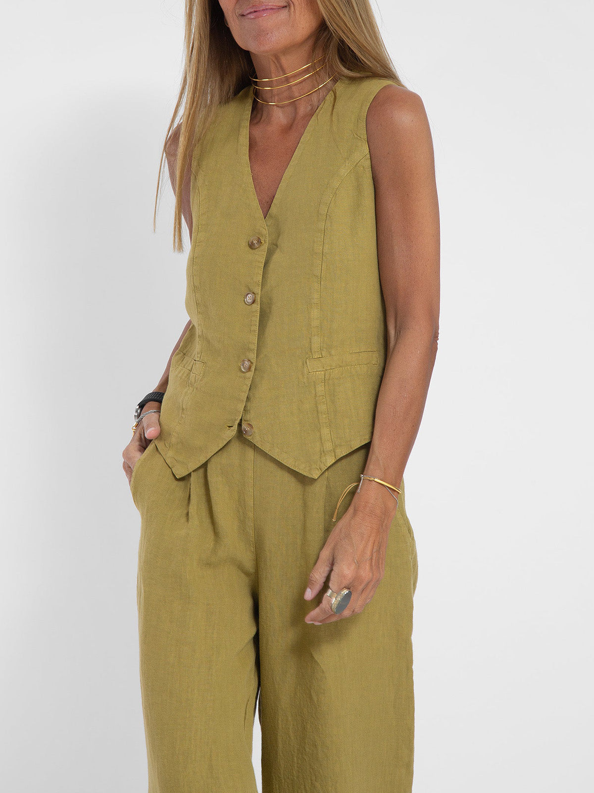 Rosea set van gilet met knopen en broek met wijde pijpen