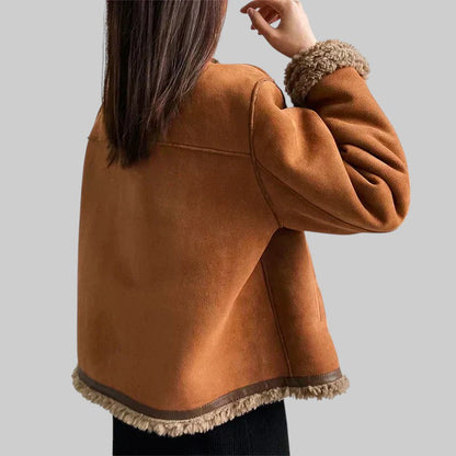 VESNA | TRENDIGER BLAZER MIT KNOPFVERSCHLUSS
