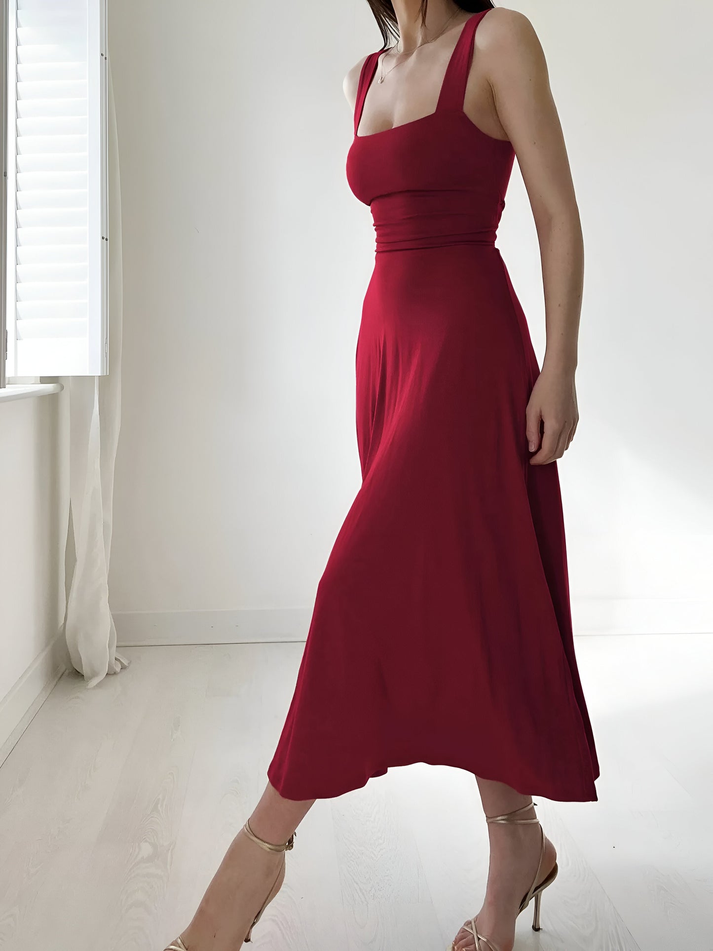 SIGLINDE IN TRENDY MIDIJURK