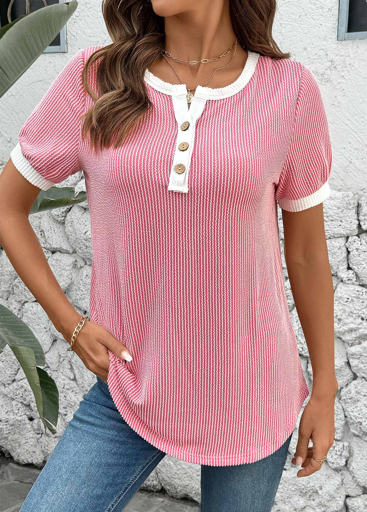 Callie Wafelsteek-Henley-Shirt