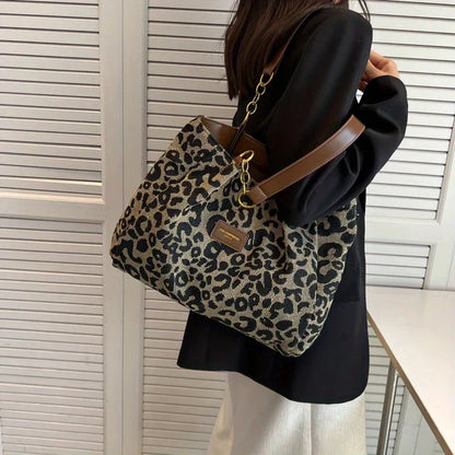 Navy™ – Tote Bag voor Dappere Alledaagse Elegantie