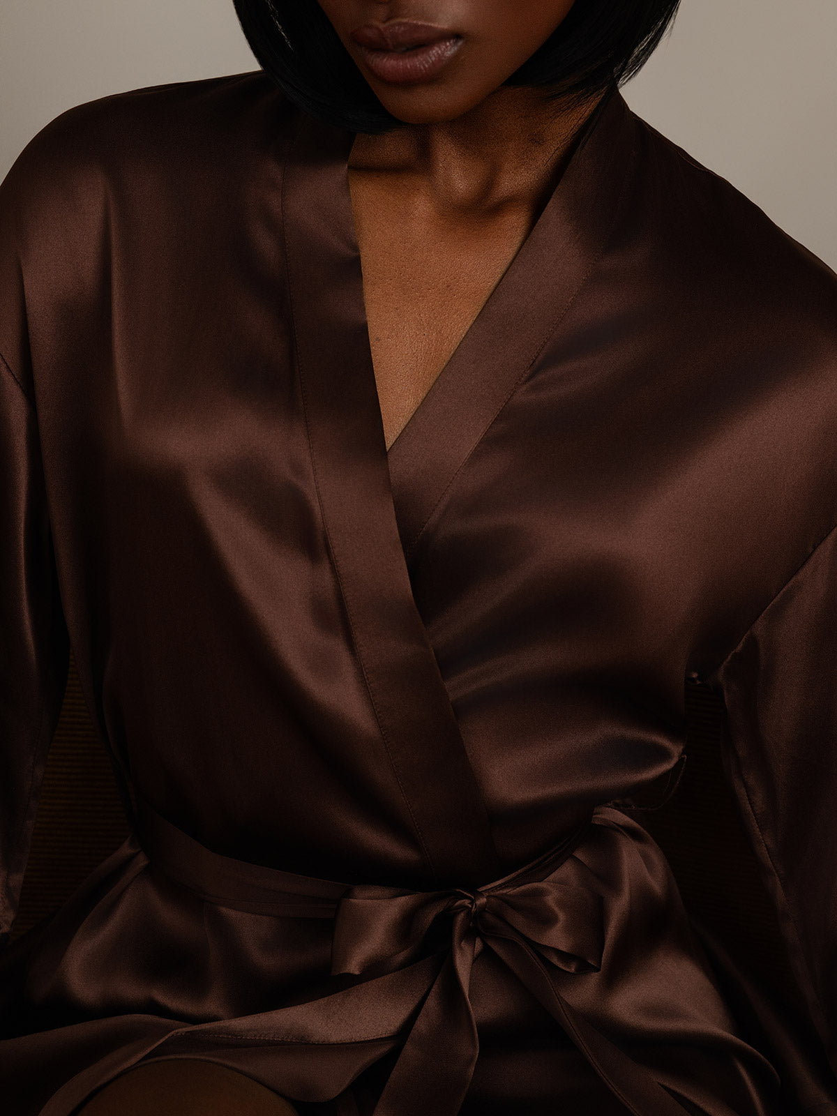 Kimono Peignoir Portefeuille Ceinturée en Pure Soie pour Femme