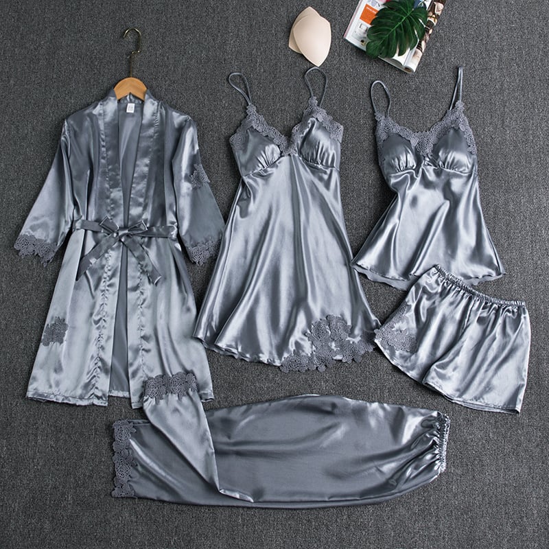 Evelynn™ – 5-Piece Soft Nightwear Set for Elegant Evenings In