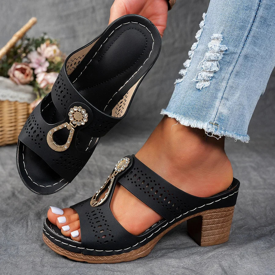 Nicoleta – Orthopedische Sandaal Met Zirkonia