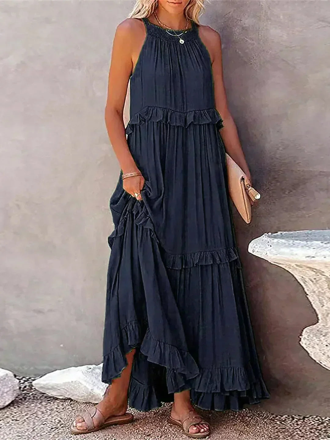 Delilah - Elegante Halterneck Jurk met Ruches