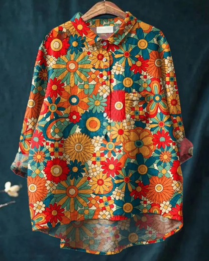 Jenny | Stijlvolle bloemenblouse met knoopjes