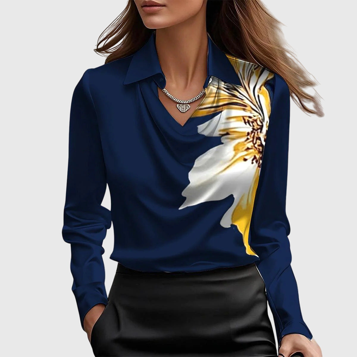 Nia™ – Elegante blouse met gedrapeerde halslijn voor een verfijnde alledaagse stijl