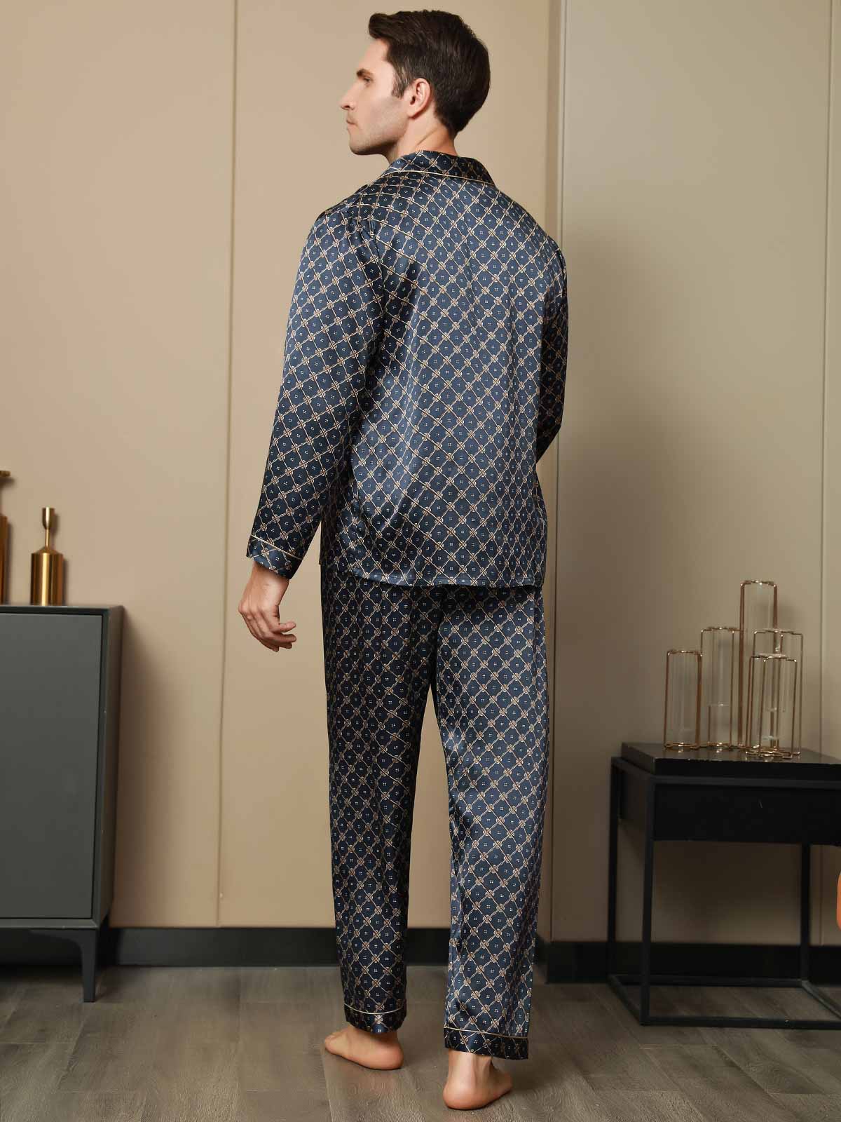 Pyjama en Pure Soie à Revers Imprimé pour Homme