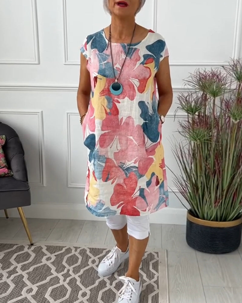 KLARISSA IN LANGE BLOEMENBLOUSE