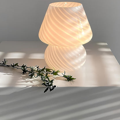 Verra™ Handgeblazen glazen lamp