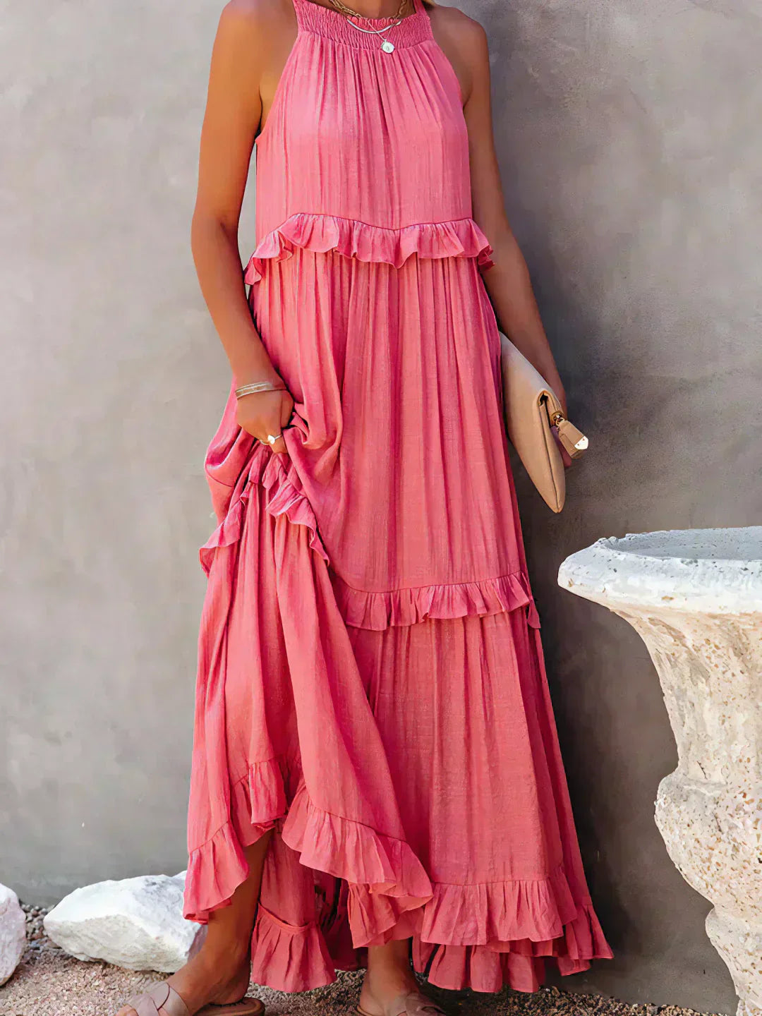 Delilah - Elegante Halterneck Jurk met Ruches