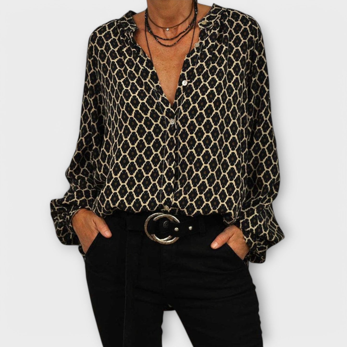 Elegance Flow V-Ausschnitt Bluse