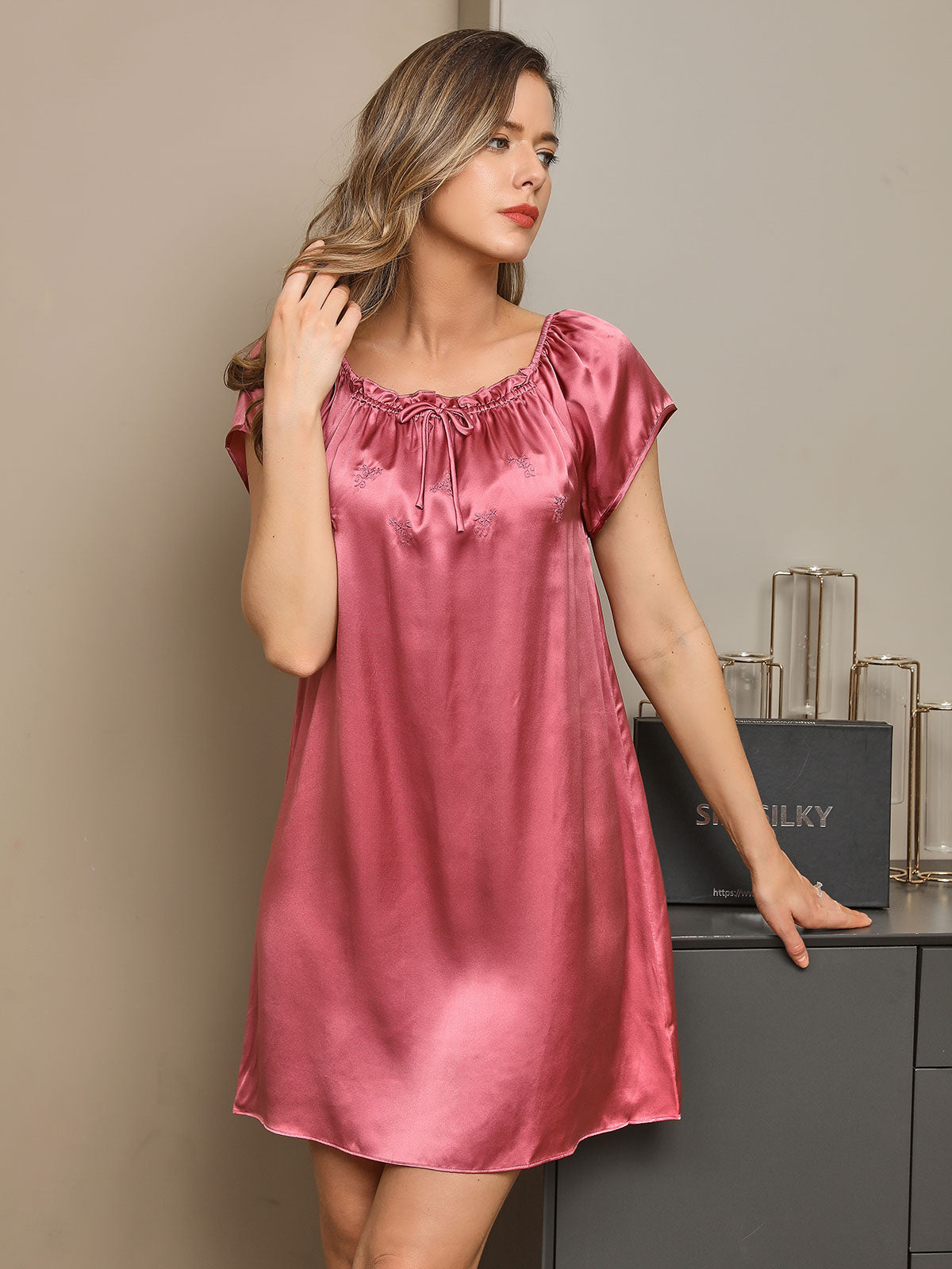 Pure Soie Manches Courtes Mignonne Chemise de Nuit