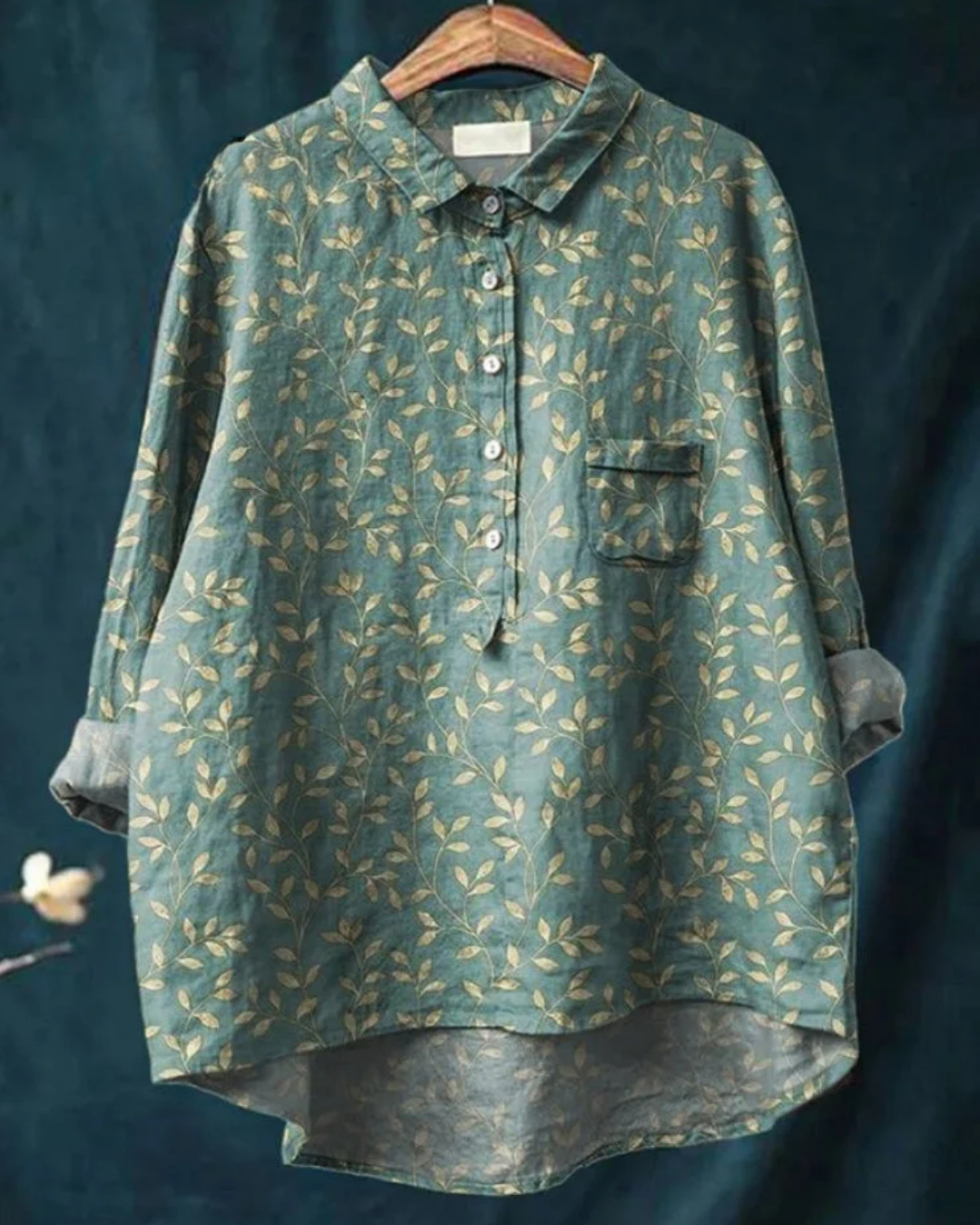 Jenny | Stijlvolle bloemenblouse met knoopjes