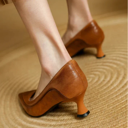 Solenza™| Fiona Elegante Pumps